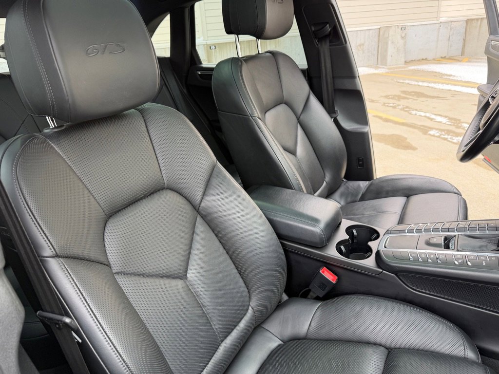 Used 2017 Porsche Macan GTS image 28