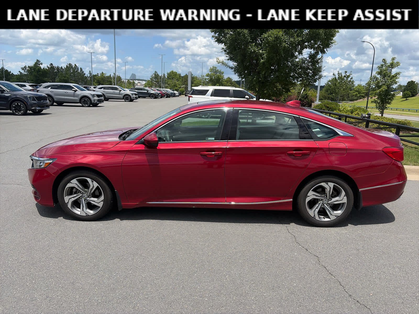 Used 2018 Honda Accord EX image 2