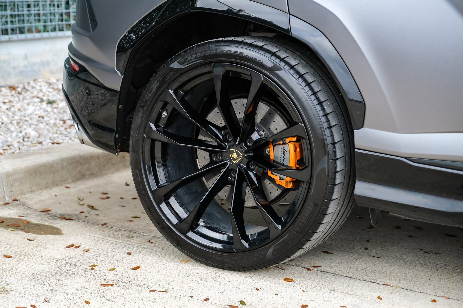 Used 2020 Lamborghini Urus image 61