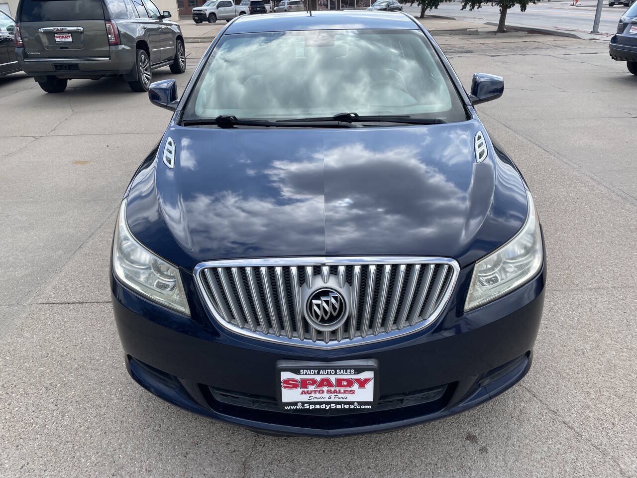 Used 2010 Buick LaCrosse CX FWD image 3