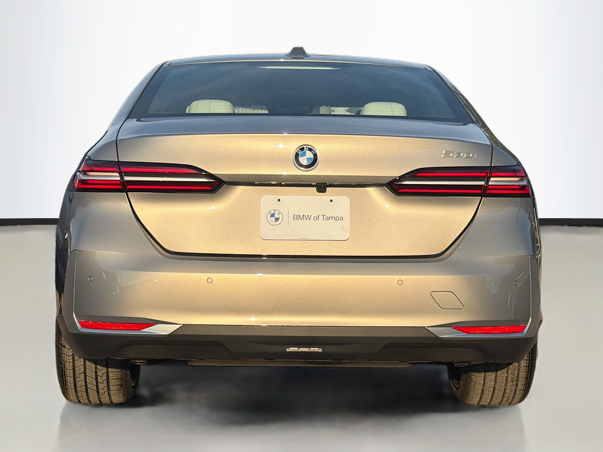 New 2026 BMW 530i w/ Convenience Package image 4