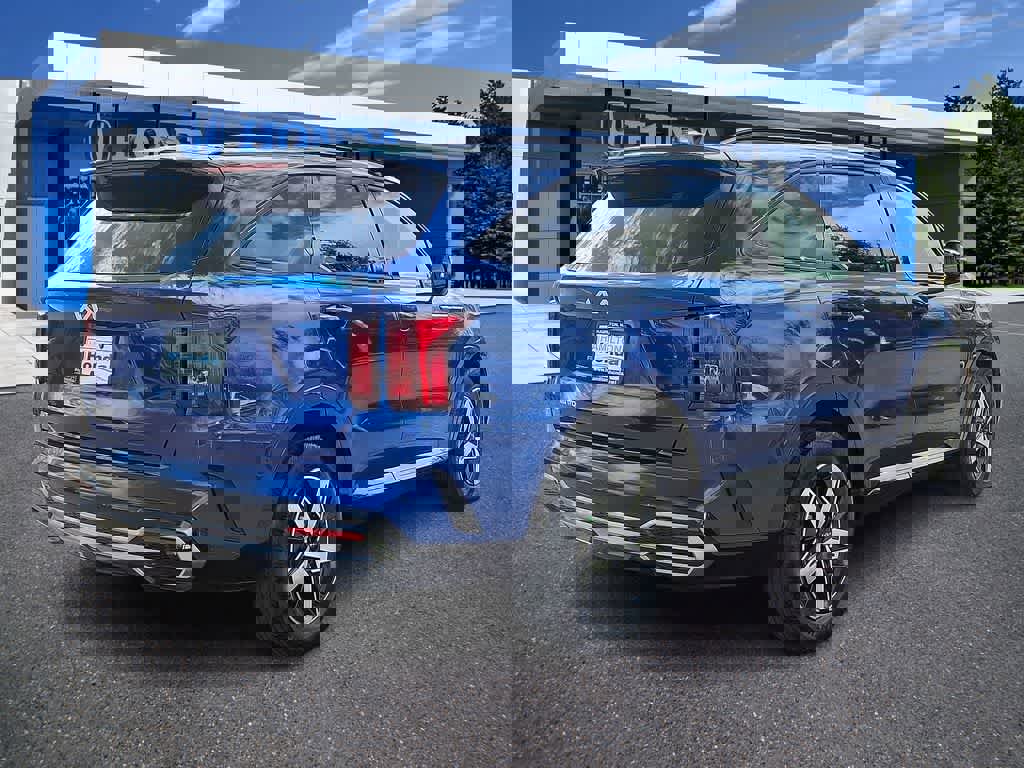 Used 2023 Kia Sorento S w/ Panoramic Sunroof Package image 24