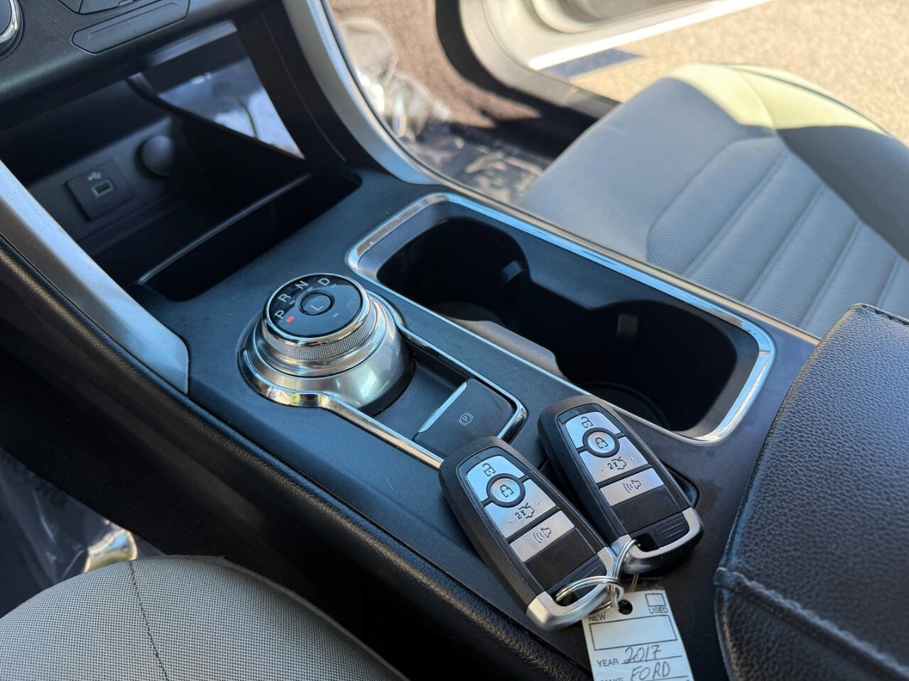 Used 2017 Ford Fusion S image 15