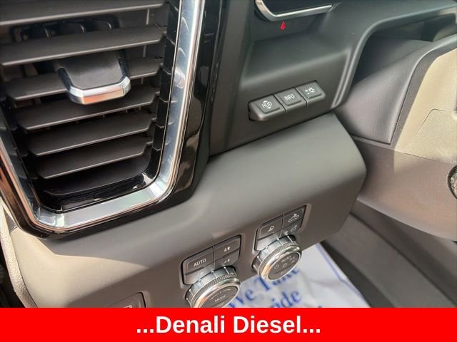 Used 2024 GMC Sierra 1500 Denali w/ Technology Package AWD/4WD image 12