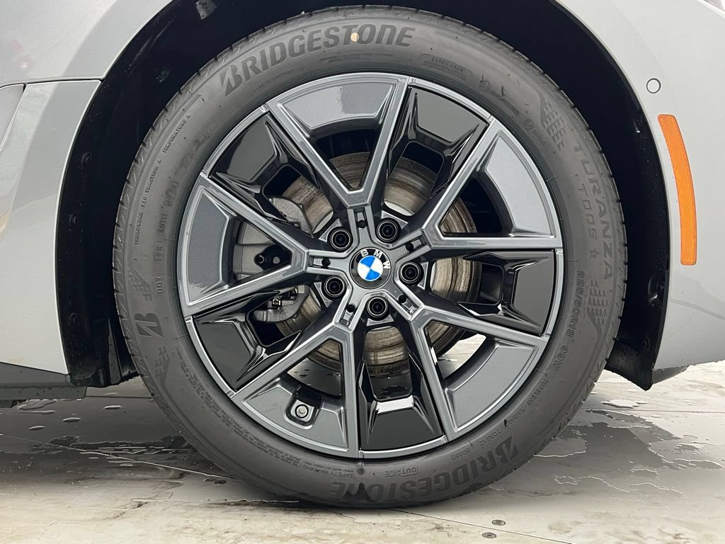 Used 2026 BMW i4 eDrive40 w/ Premium Package RWD image 23