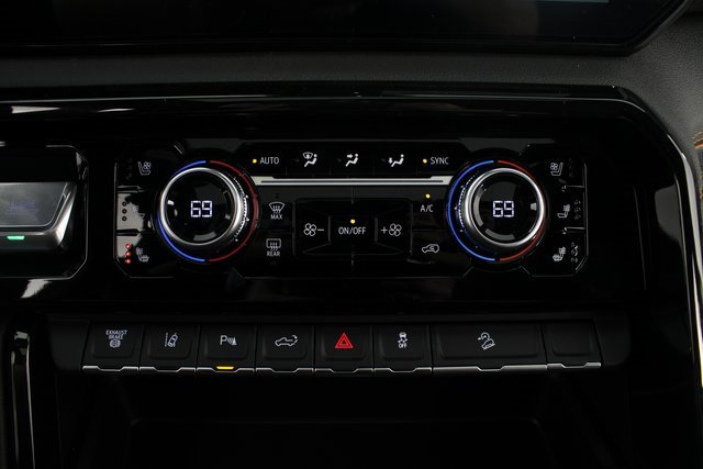 New 2026 GMC Sierra 2500 AT4 w/ AT4 Premium Plus Package image 9