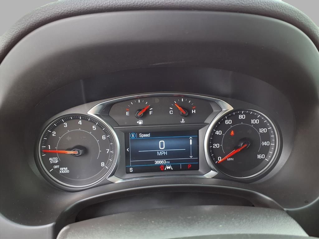 Used 2024 GMC Terrain SLE image 14