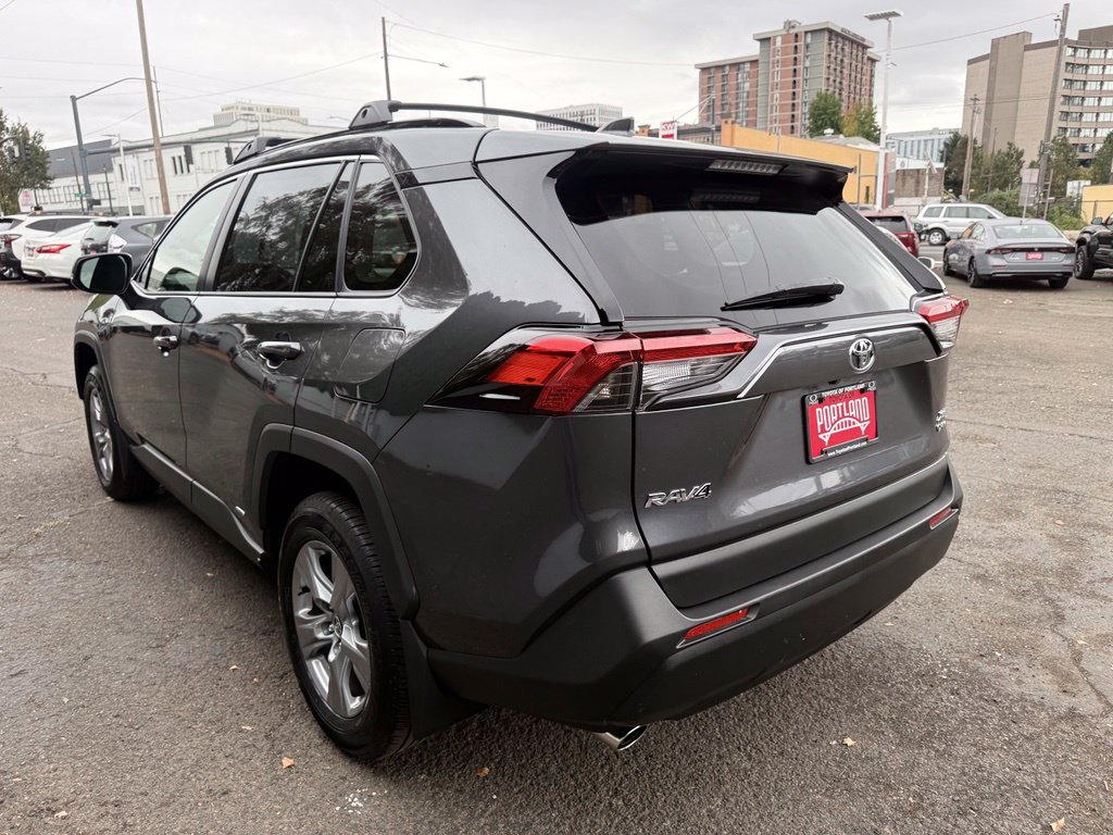 Used 2025 Toyota RAV4 XLE w/ Convenience Package AWD/4WD image 5