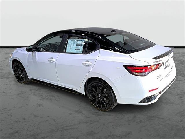 Used 2025 Nissan Sentra SR w/ SR Premium Package FWD image 2