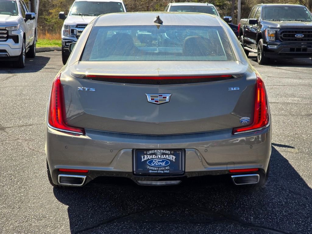 Used 2018 Cadillac XTS Luxury w/ Driver Awareness Package image 24