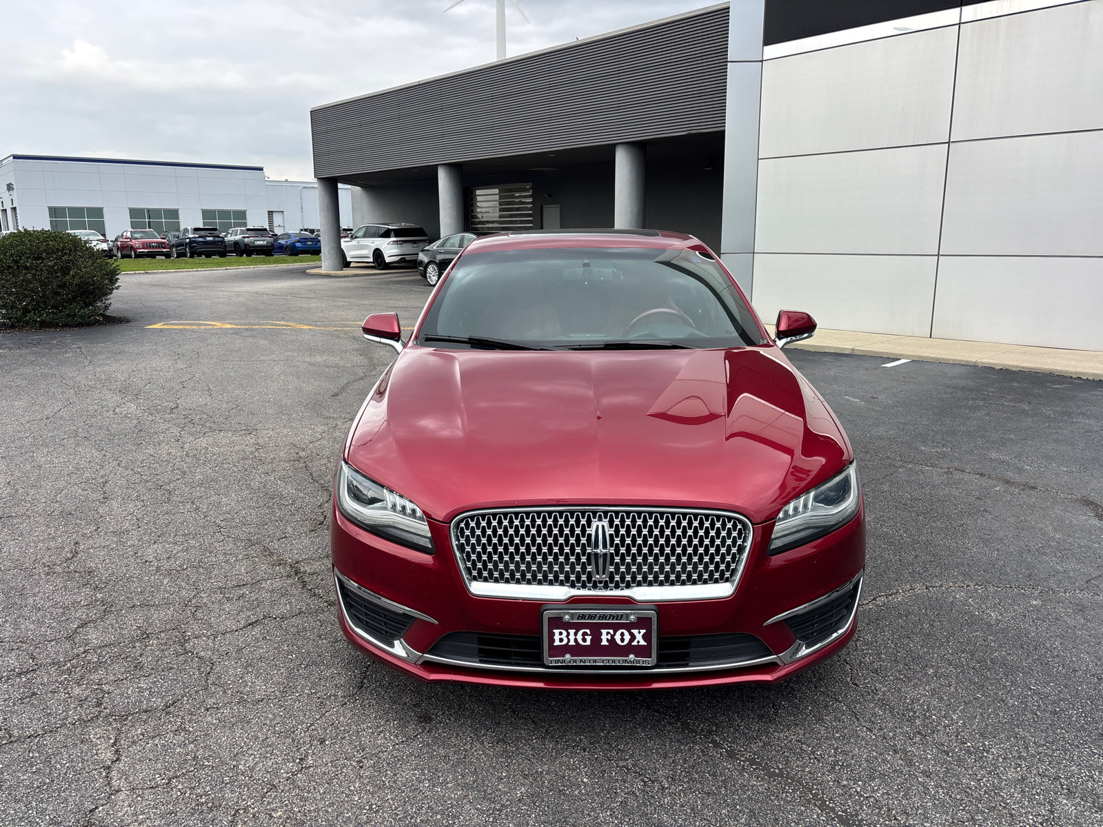 Used 2017 Lincoln MKZ Select FWD image 2