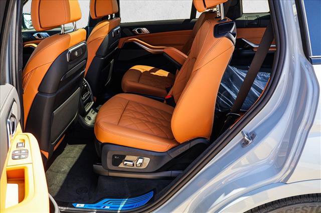 New 2027 BMW X7 xDrive40i w/ Executive Package AWD/4WD image 19
