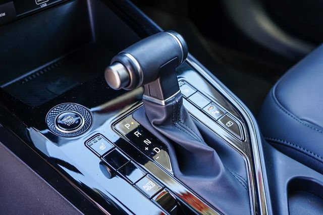 Certified 2025 Kia Niro EX FWD image 20