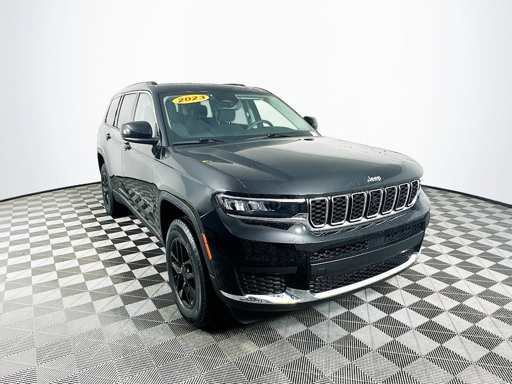 Certified 2023 Jeep Grand Cherokee L Laredo image 2