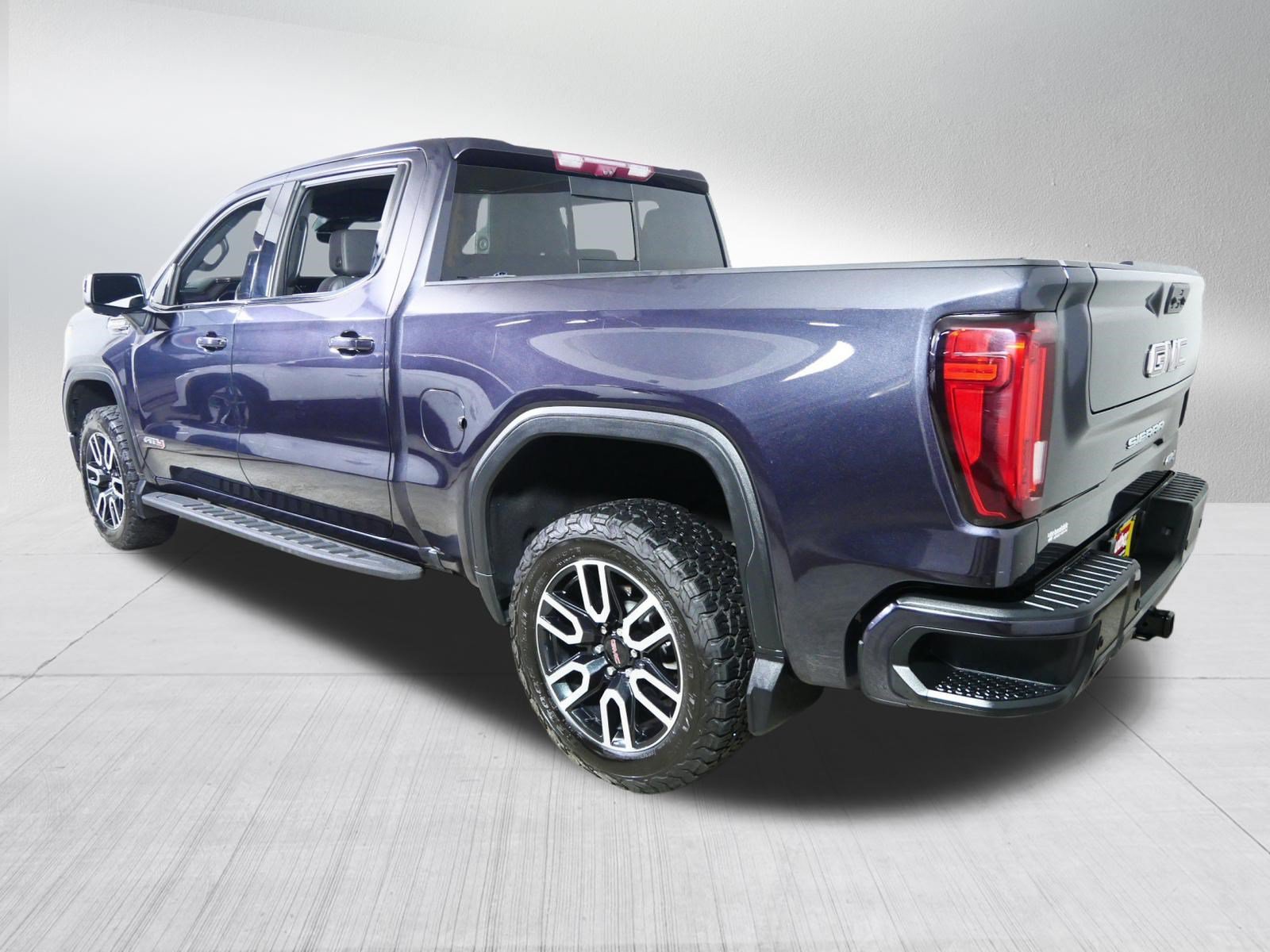 Used 2022 GMC Sierra 1500 AT4 w/ AT4 Premium Package AWD/4WD image 5