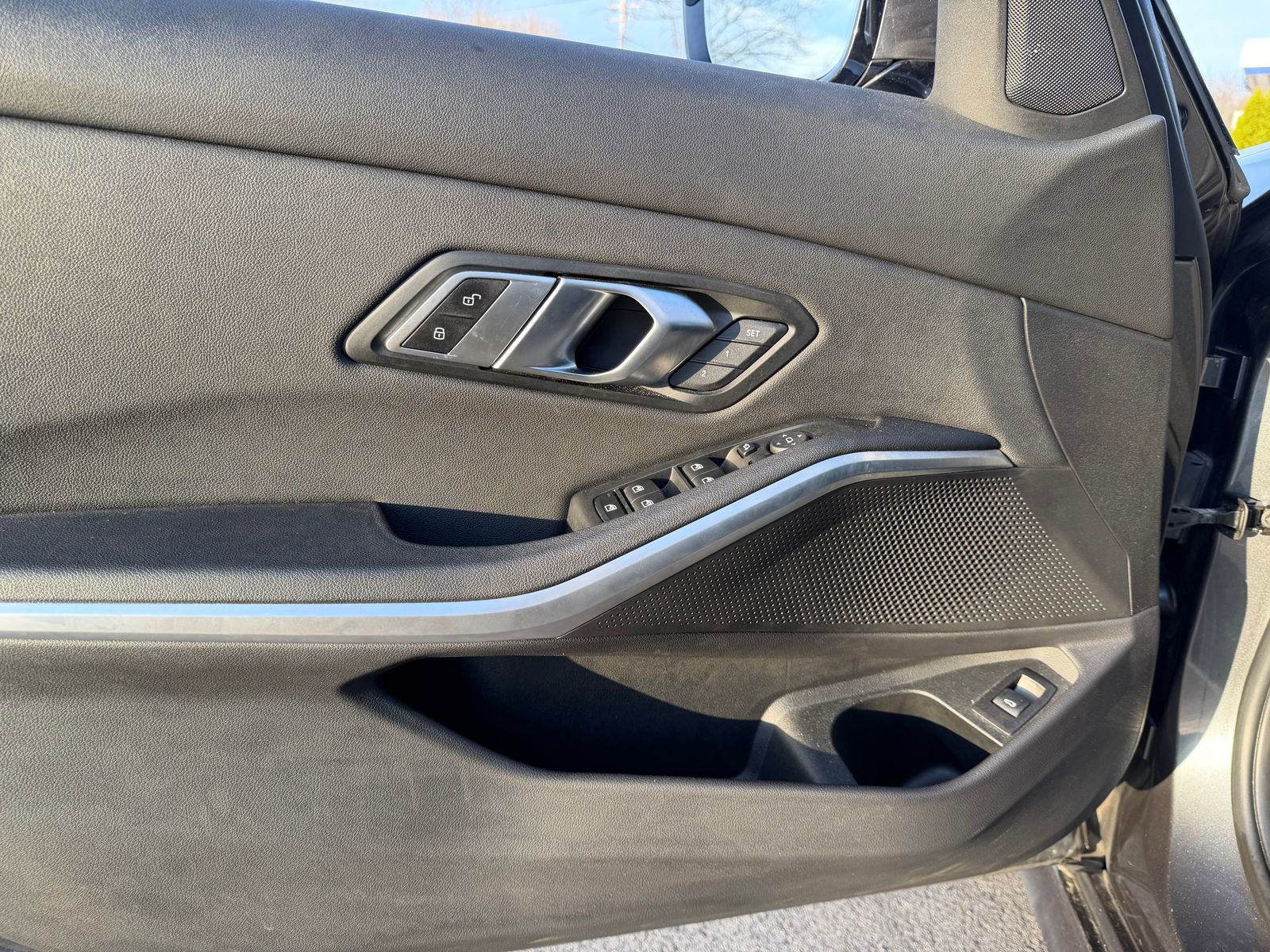 Used 2019 BMW 330i xDrive Sedan AWD/4WD image 17