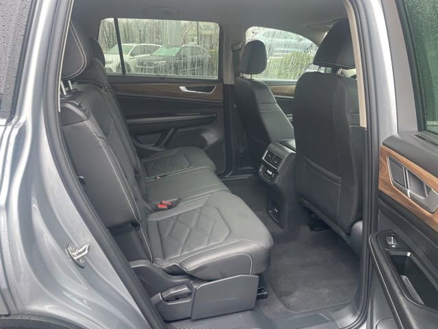 Certified 2026 Volkswagen Atlas SE image 12