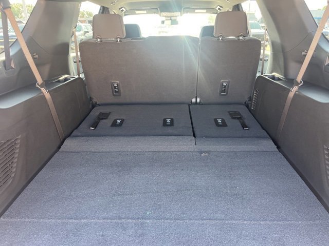 New 2025 Chevrolet Suburban LS image 43