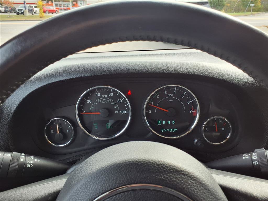 Used 2017 Jeep Wrangler Unlimited Sahara w/ Max Tow Package image 22