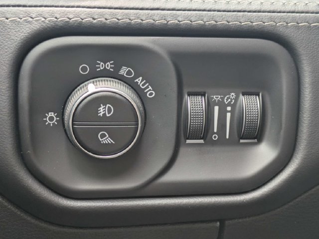 New 2026 RAM 1500 Limited AWD/4WD image 24