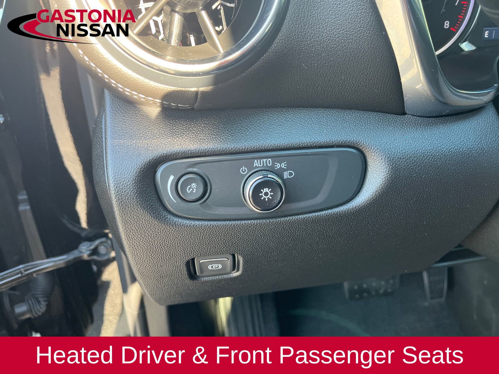 Used 2023 Chevrolet Blazer LT w/ Convenience Package image 21