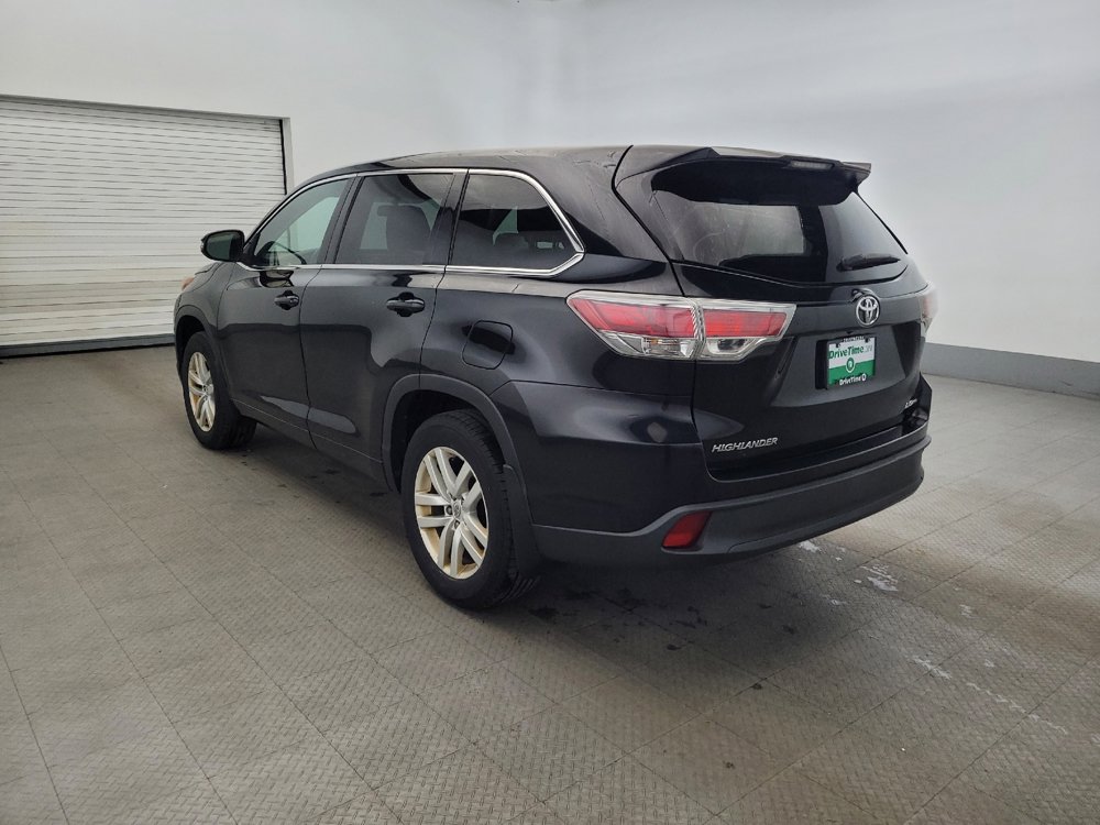 Used 2015 Toyota Highlander LE image 5
