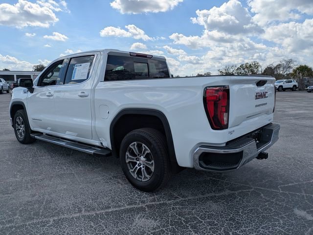 Used 2025 GMC Sierra 1500 SLE w/ Preferred Package image 7