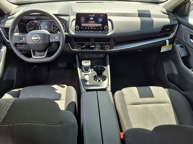 New 2027 Nissan Rogue SV FWD image 13