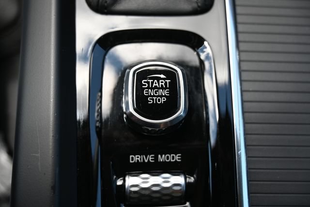 Used 2020 Volvo V60 T5 Cross Country AWD/4WD image 33