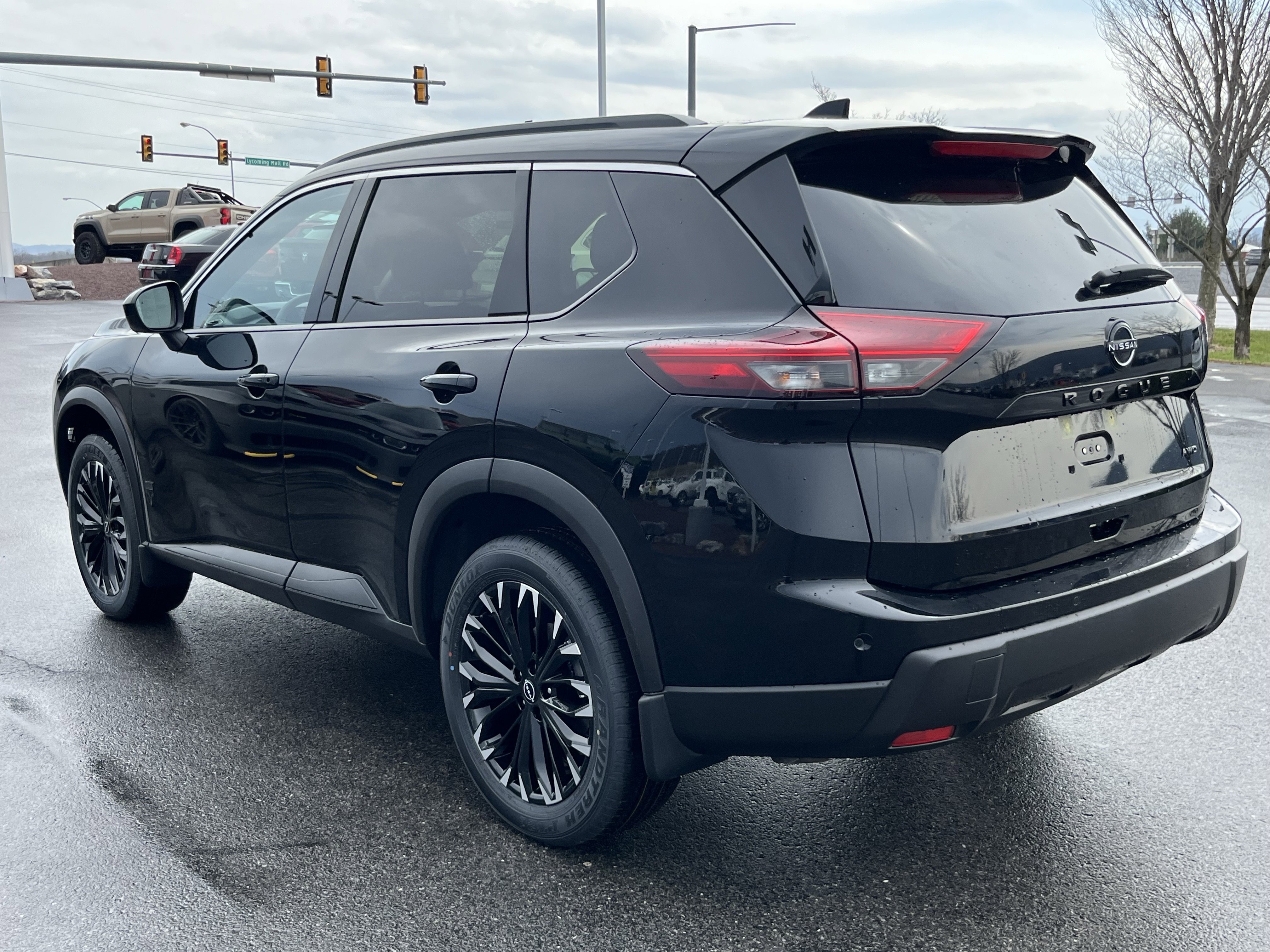 New 2026 Nissan Rogue SV image 9