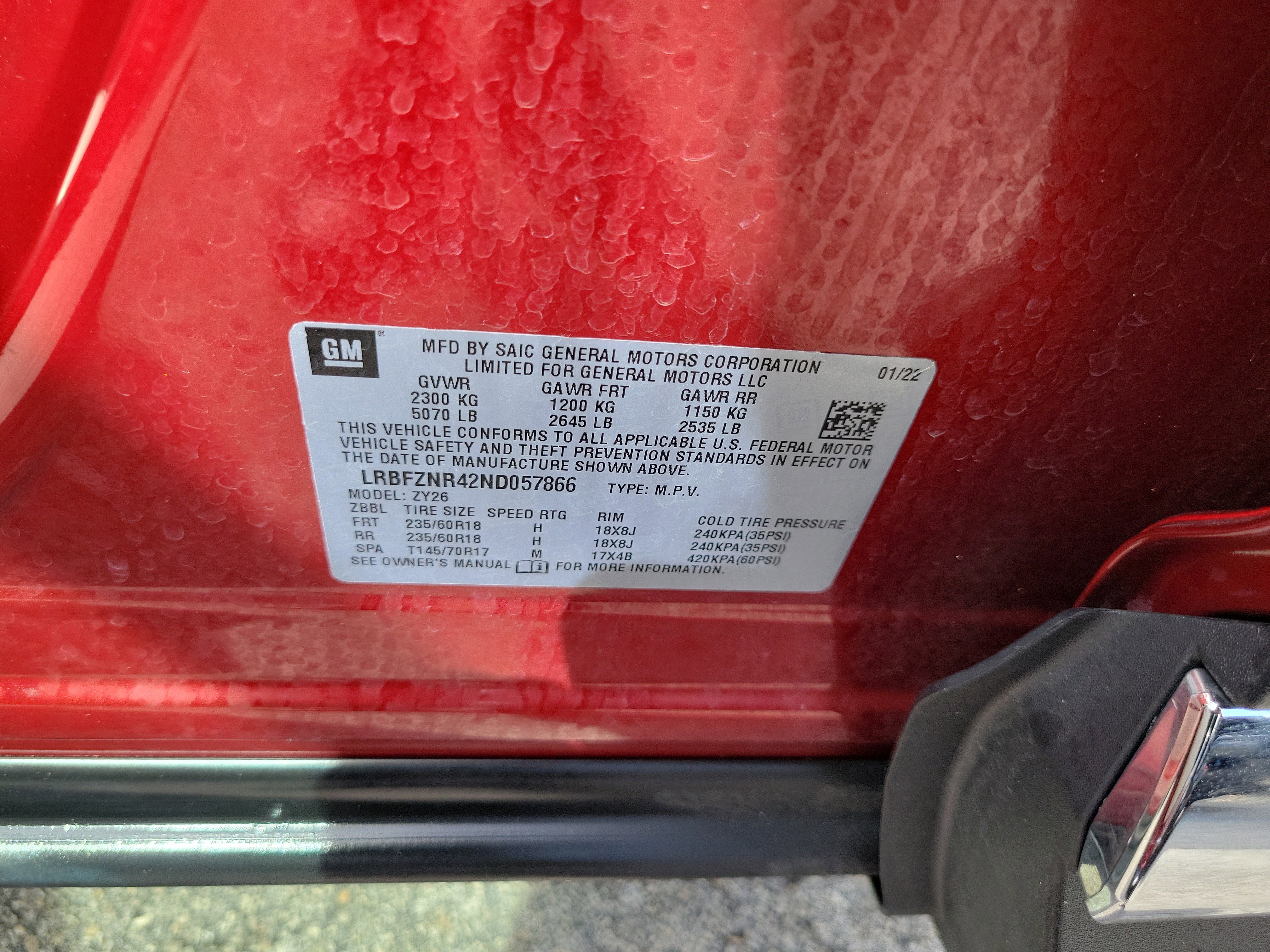 Used 2022 Buick Envision Essence w/ Safety Package FWD image 32