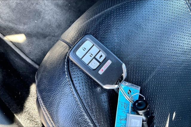 Used 2020 Honda Civic EX-L image 11