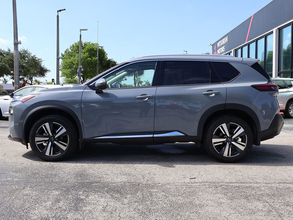 Used 2023 Nissan Rogue SL FWD image 16