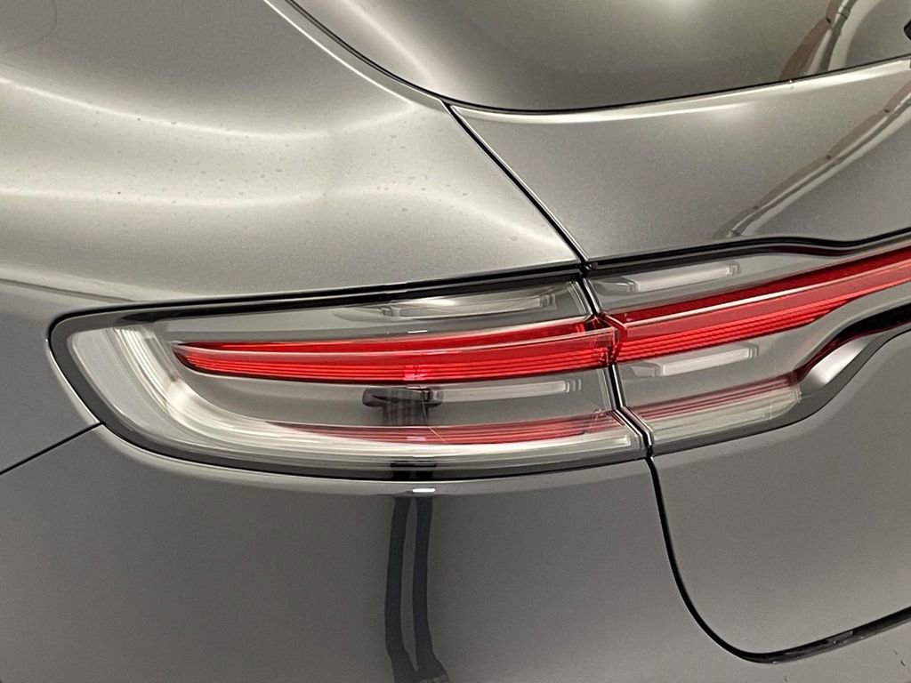 New 2026 Porsche Macan Turbo image 16