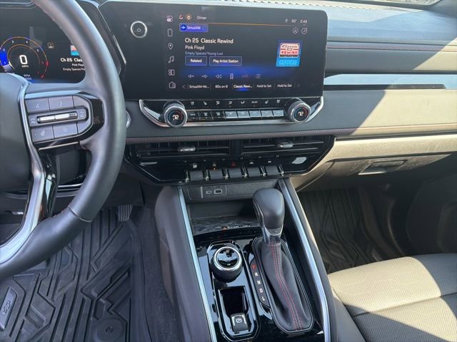 Used 2024 Chevrolet Colorado Z71 w/ LPO, Dark Essentials Package image 15