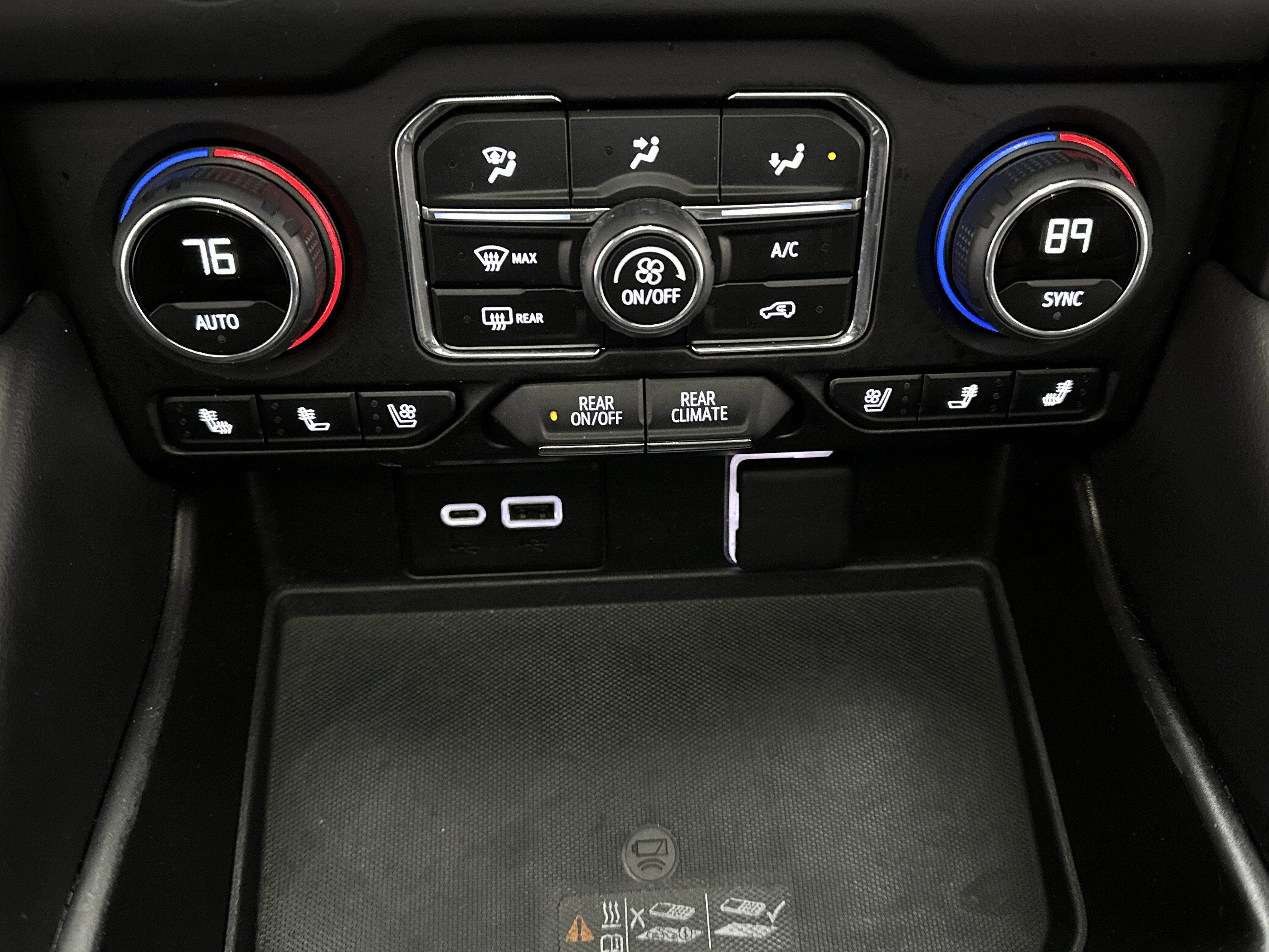 Used 2021 Chevrolet Tahoe Premier w/ Premium Package image 42