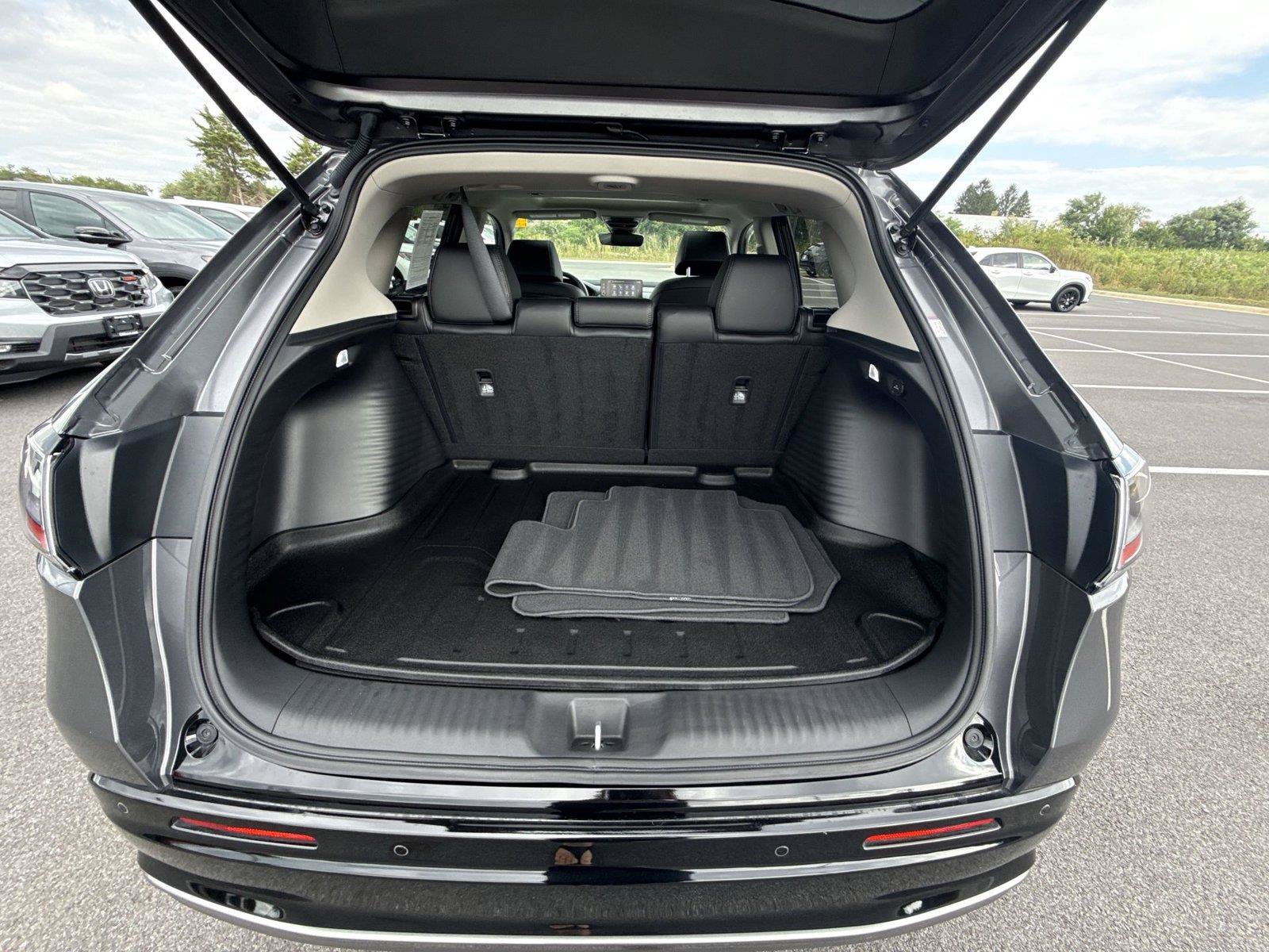 Certified 2025 Honda HR-V EX-L image 18
