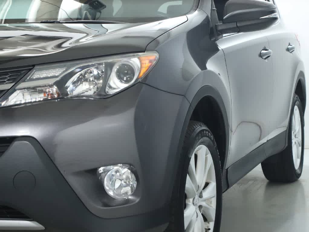 Used 2014 Toyota RAV4 Limited w/ Technology Package AWD/4WD image 4