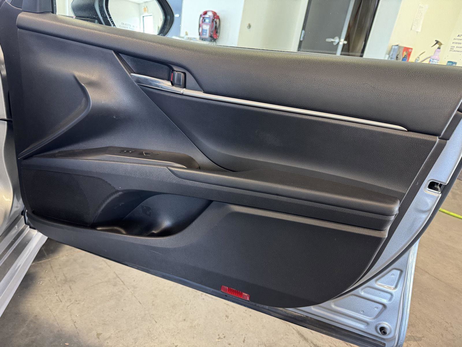 Used 2022 Toyota Camry SE image 21