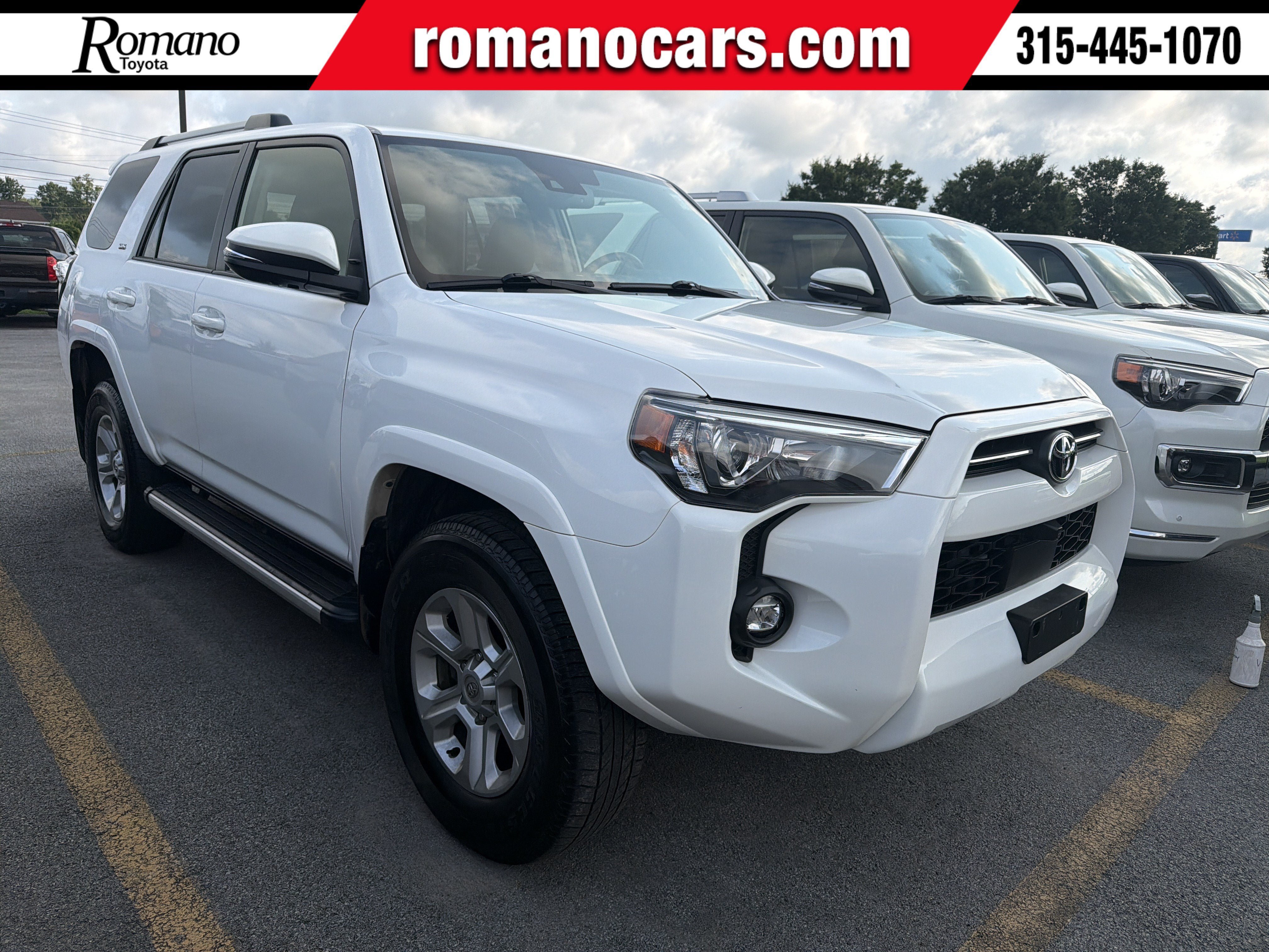 Used 2024 Toyota 4Runner SR5 Premium w/ Moonroof Package AWD/4WD image 1