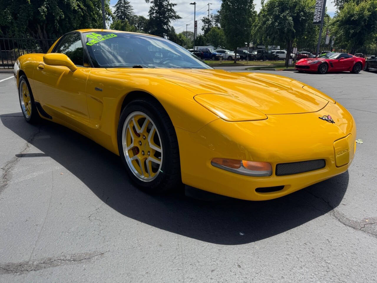 Used 2004 Chevrolet Corvette Z06 w/ Memory Package RWD image 8