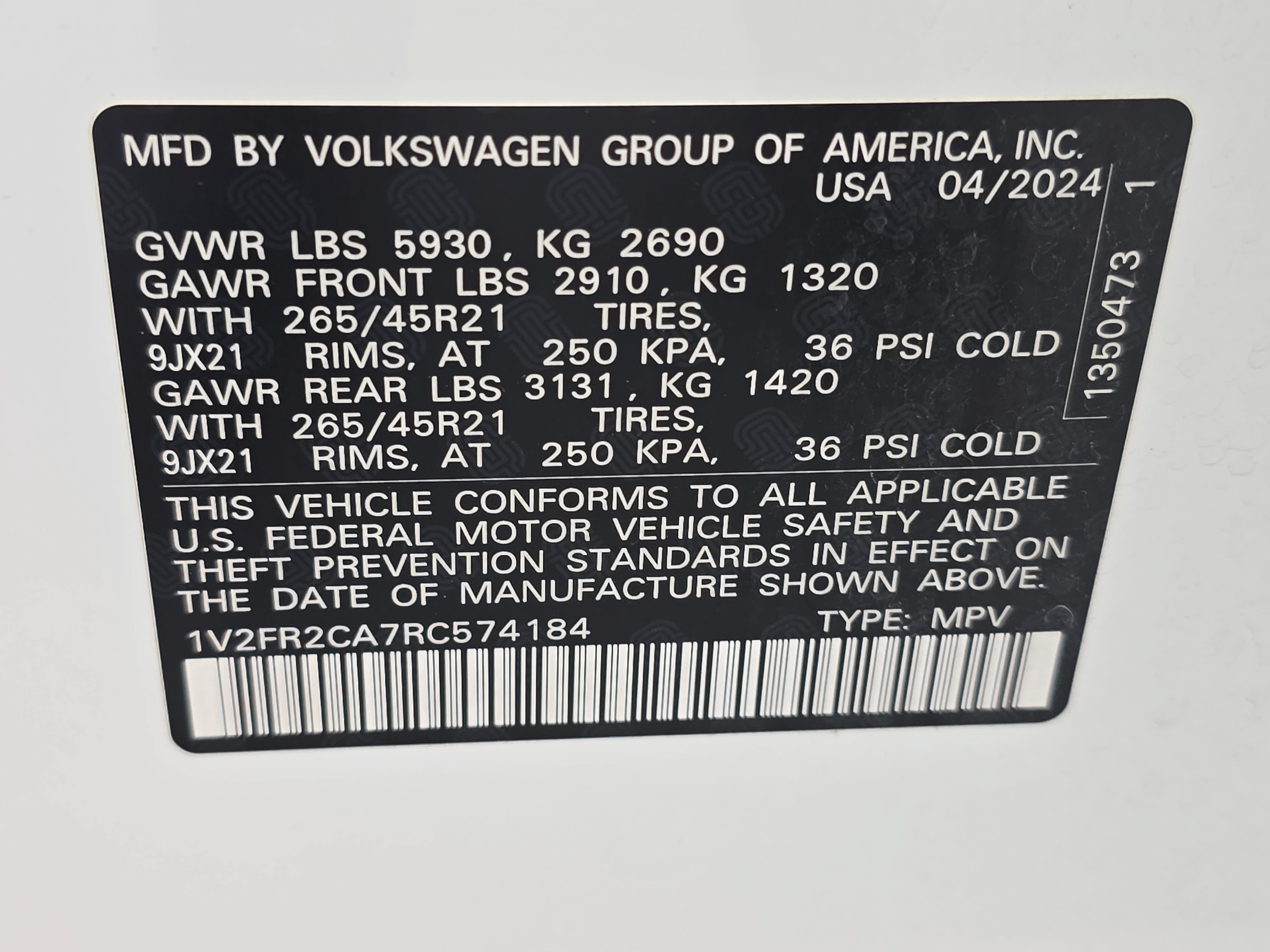 Certified 2024 Volkswagen Atlas SEL Premium R-Line AWD/4WD image 37
