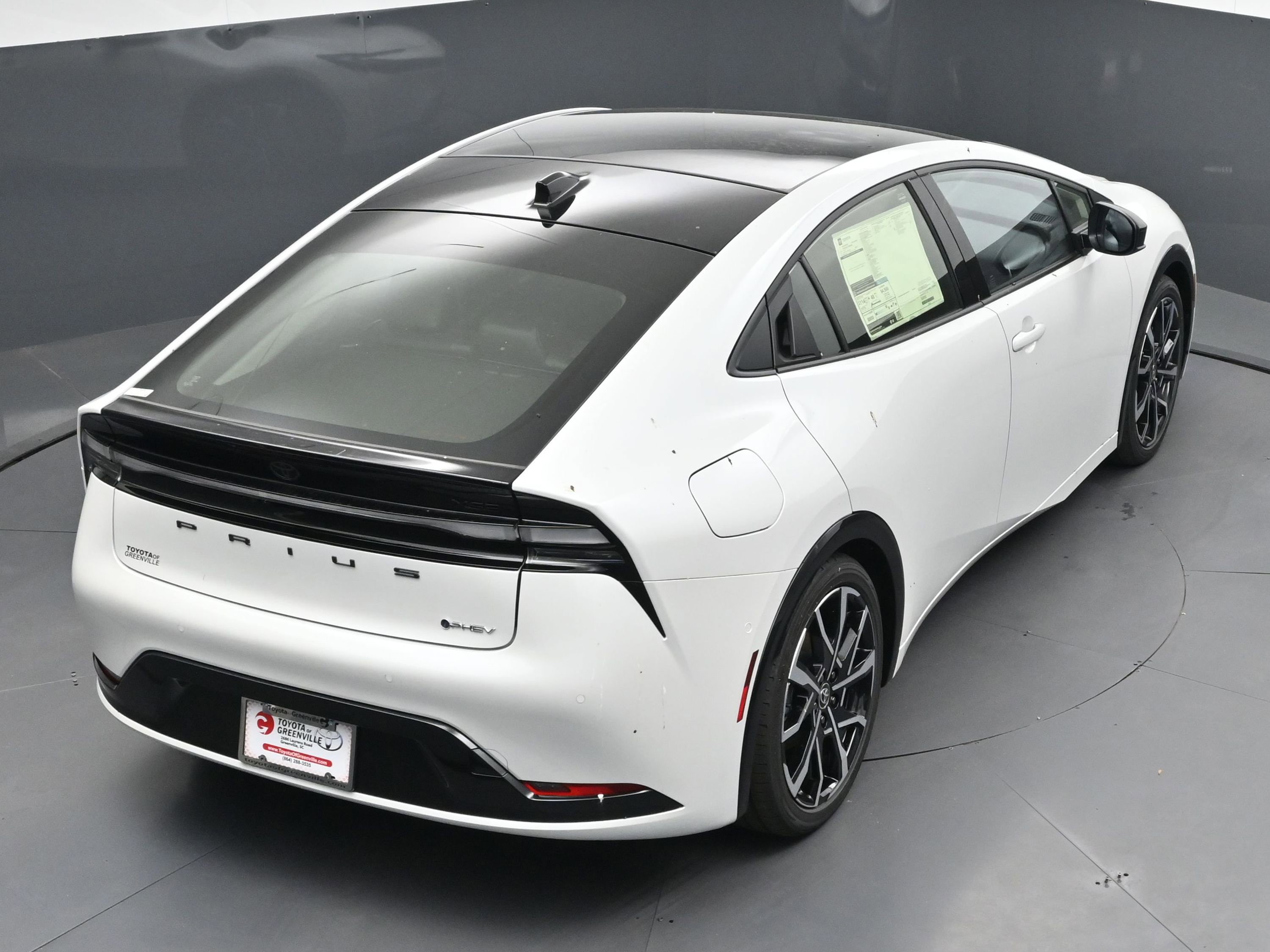 New 2026 Toyota Prius Plug-In Hybrid image 32