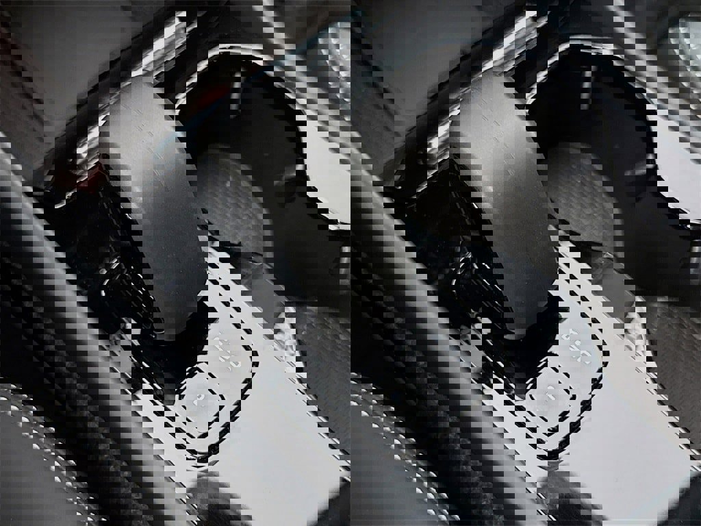 Certified 2024 Volvo XC40 Recharge Plus w/ Protection Package Premier image 17