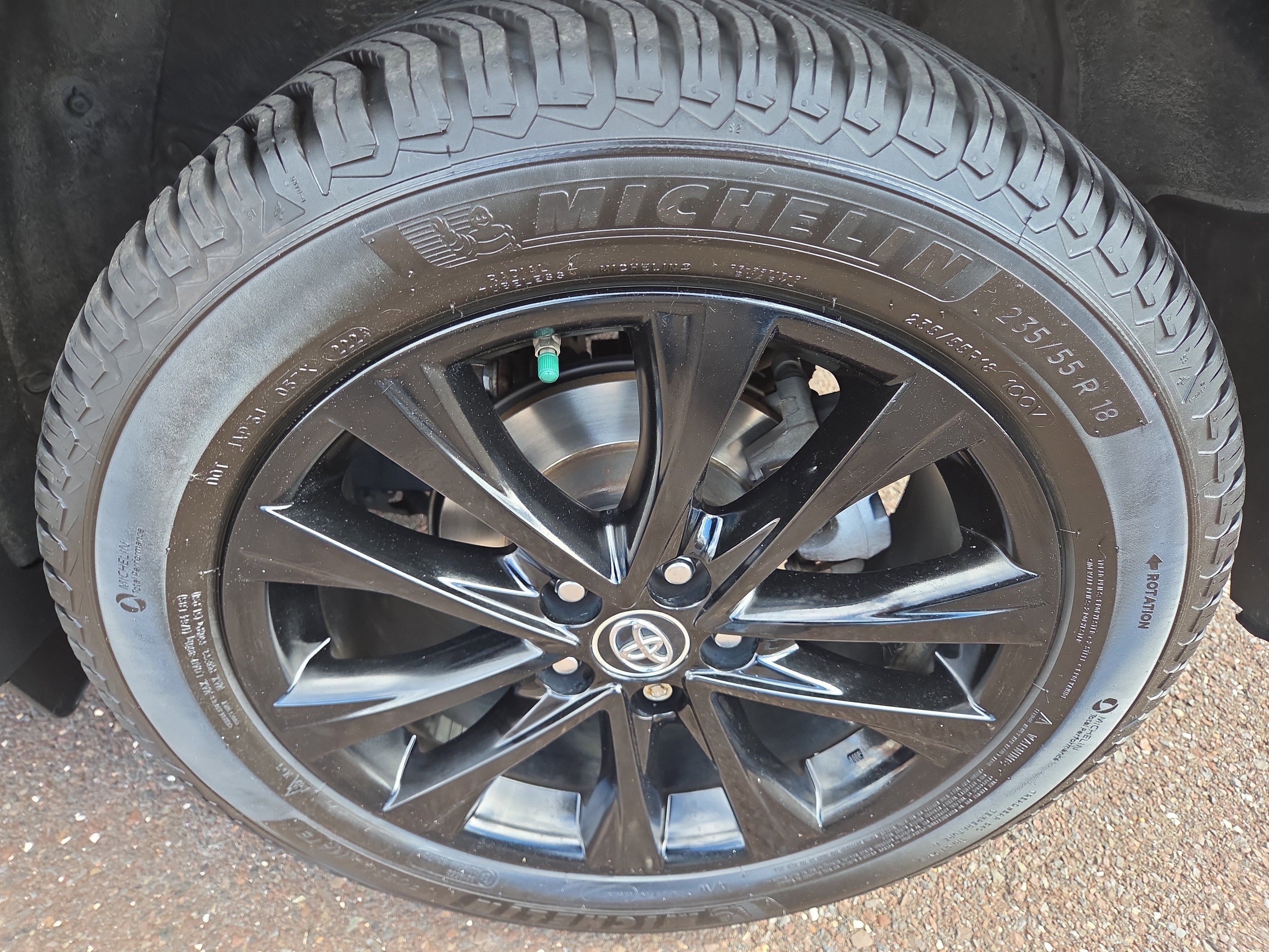 Used 2018 Toyota RAV4 Adventure image 11