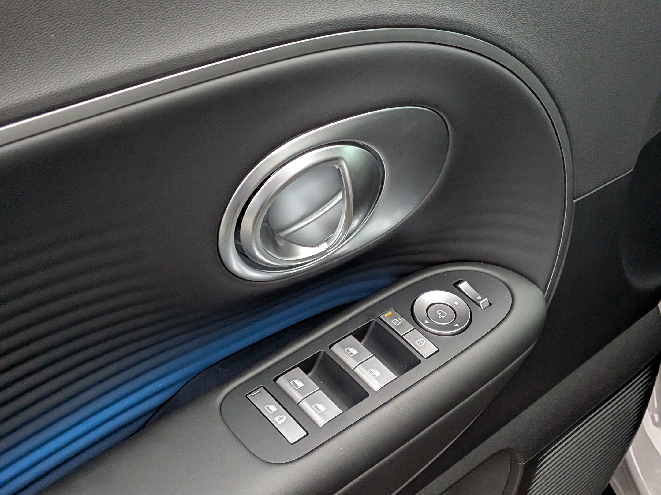 New 2026 Hyundai Ioniq 9 SEL image 16