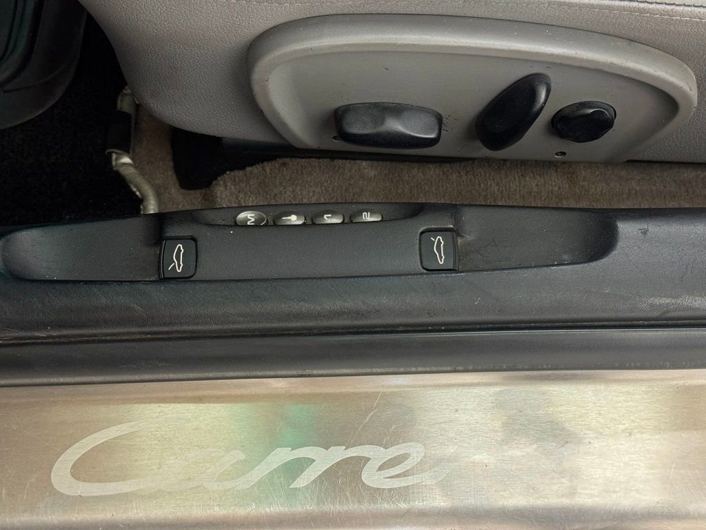 Used 2003 Porsche 911 Carrera image 50