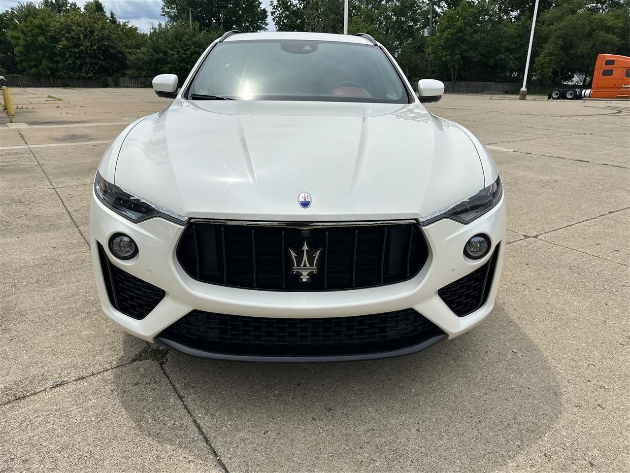 Used 2019 Maserati Levante S GranSport AWD/4WD image 24