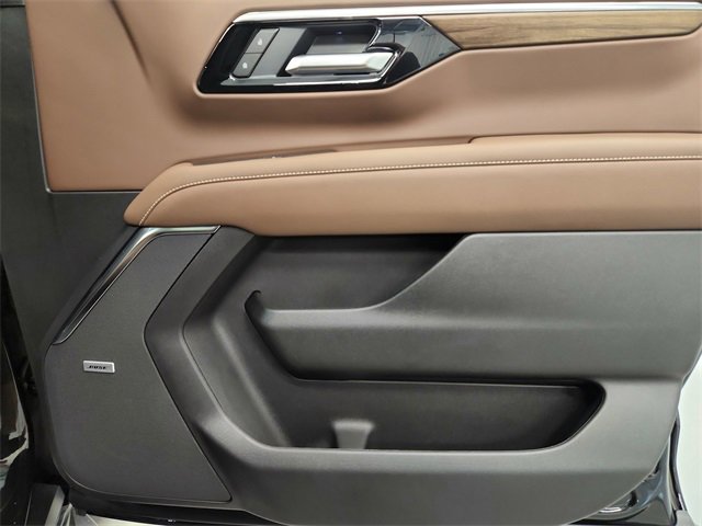 New 2026 Chevrolet Tahoe High Country w/ Sun And Tow Package image 29