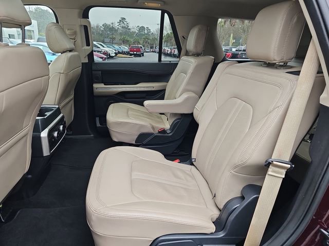 Used 2024 Ford Expedition Limited image 15